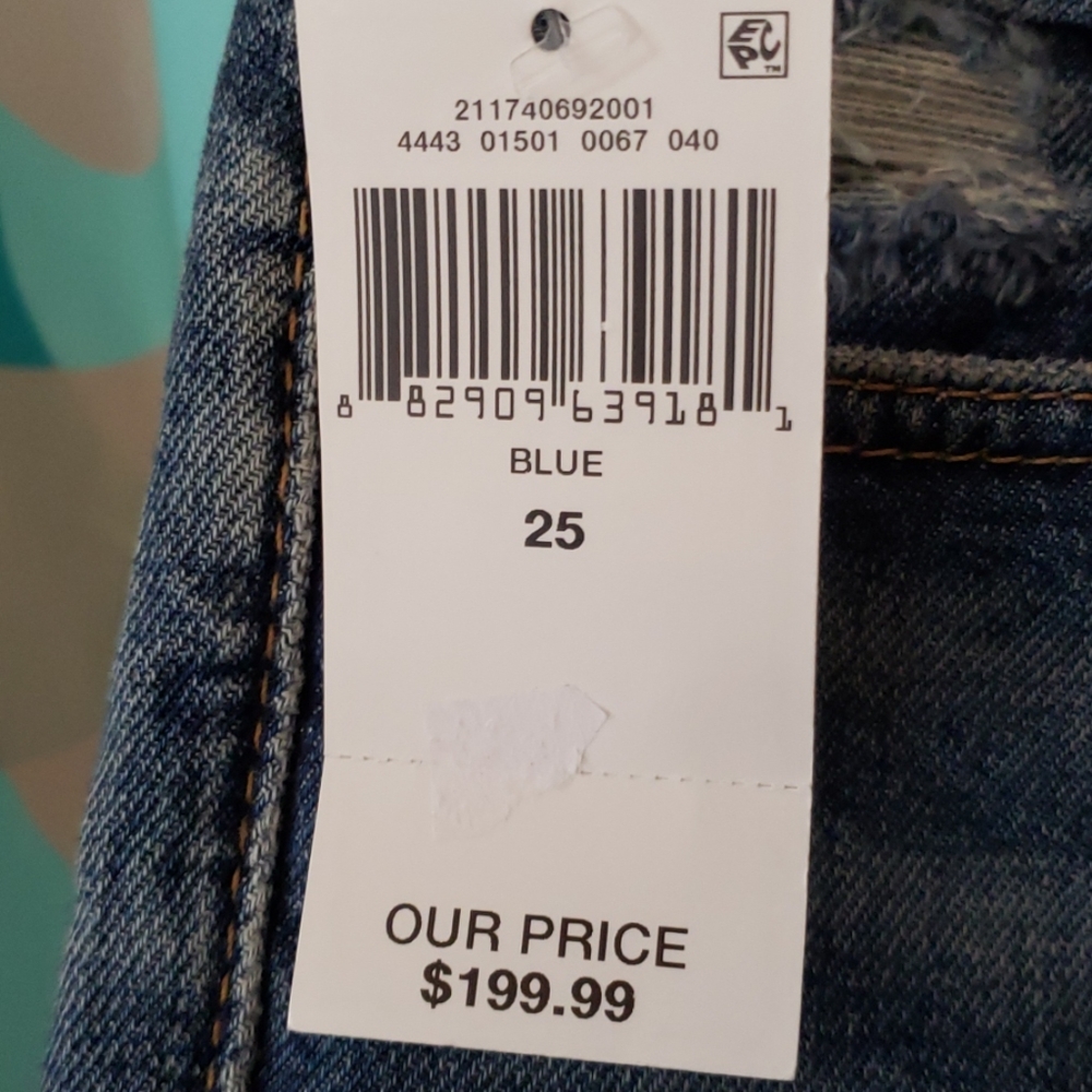Jeans - Picture 4 of 5